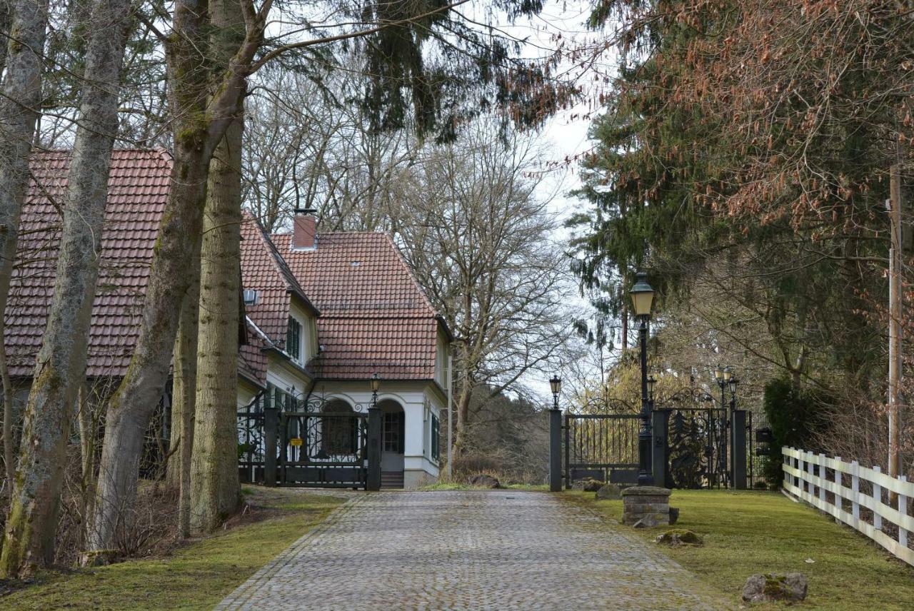 Villa Gutshaus Wilhelmsruh Möhnesee Exterior foto